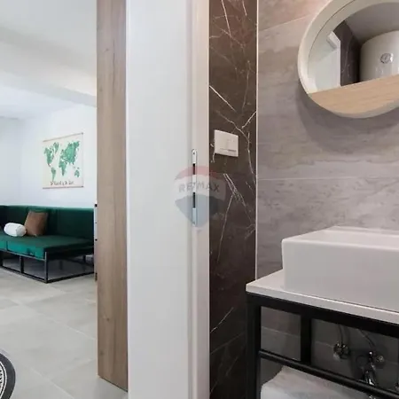 Bluebay Oasis Deluxe Apartman